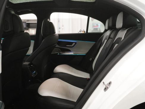 New 2026 Mercedes-Benz E 53 AMG e 4MATIC Sedan image 16