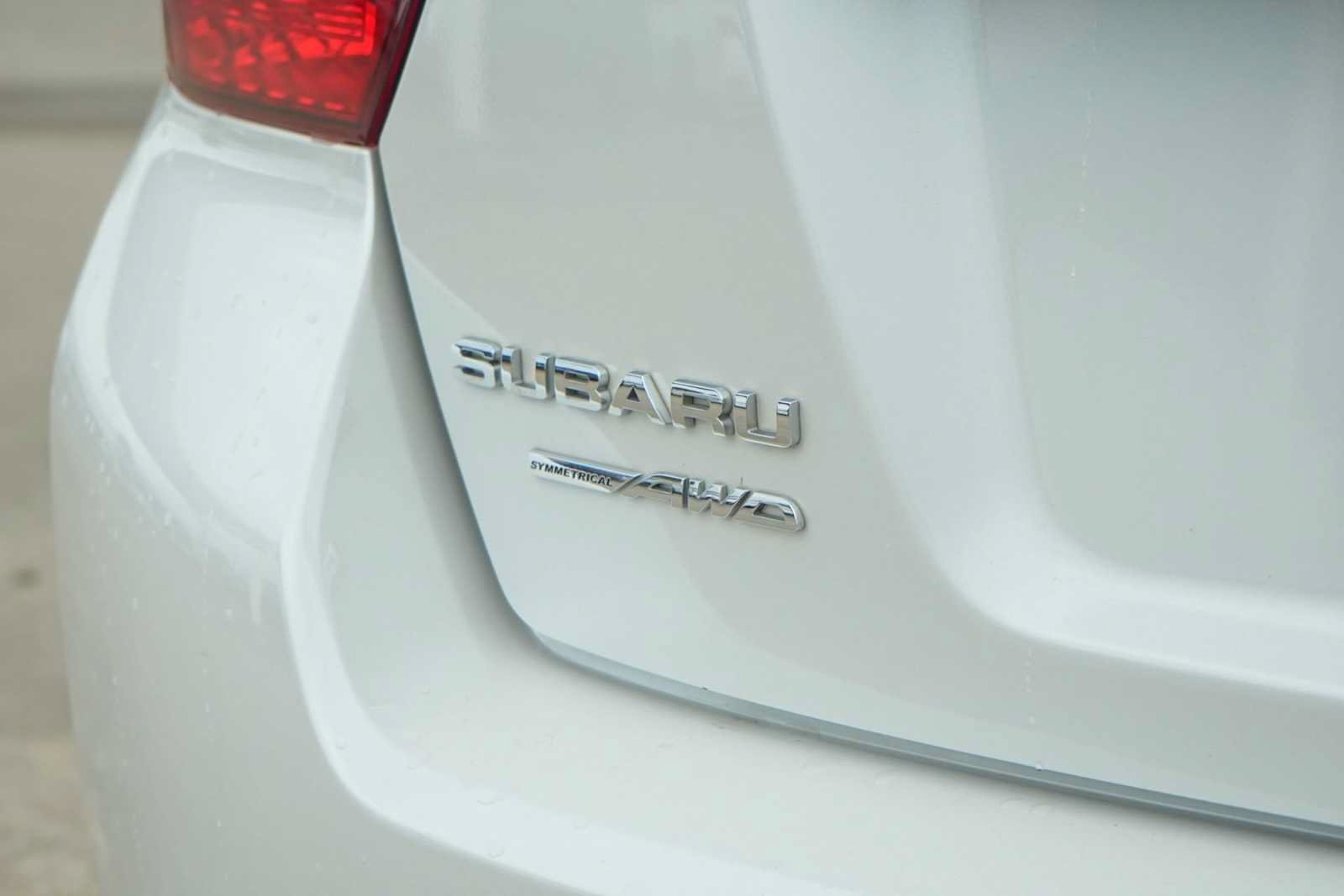 Used 2013 Subaru Impreza 2.0i Premium w/ All-Weather Pkg AWD/4WD image 8