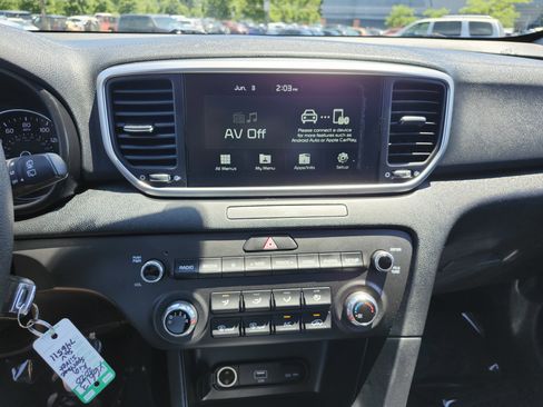 Used 2020 Kia Sportage LX AWD/4WD image 28