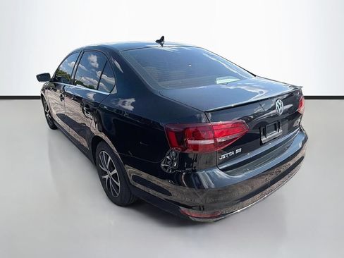 Used 2018 Volkswagen Jetta SE FWD image 6