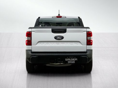 Used 2025 Ford Maverick XLT w/ Equipment Group 302A AWD/4WD image 6