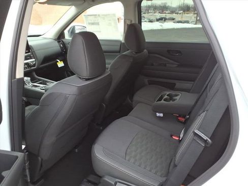 New 2026 Nissan Pathfinder SV image 27