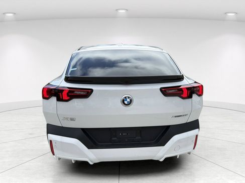 Certified 2025 BMW X2 xDrive28i AWD/4WD image 5