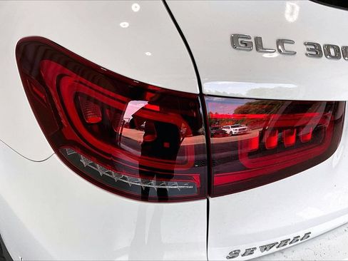 Used 2021 Mercedes-Benz GLC 300 image 13