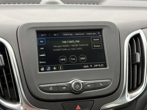 Used 2019 Chevrolet Equinox LT image 25