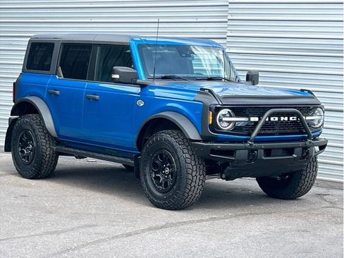 Used 2022 Ford Bronco Wildtrak image 12