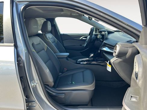 New 2026 Chevrolet Trax ACTIV w/ Sunroof Package image 10