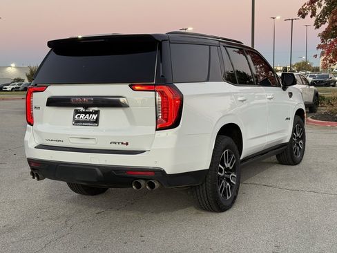Used 2024 GMC Yukon AT4 w/ AT4 Premium Package image 7