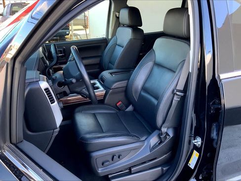 Used 2018 GMC Sierra 1500 SLT w/ Enhanced Driver Alert Package RWD image 18