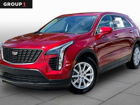 Used 2023 Cadillac XT4 Luxury FWD image 1
