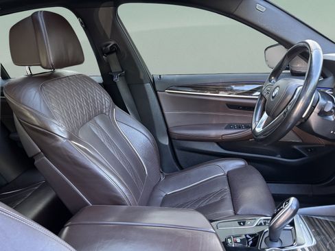 Used 2021 BMW 540i RWD image 15