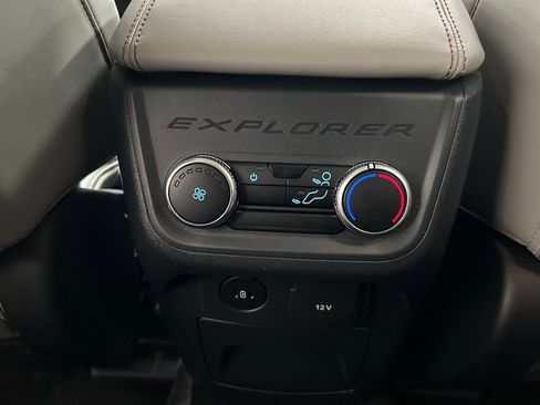 New 2026 Ford Explorer Active w/ Active Comfort Package image 29