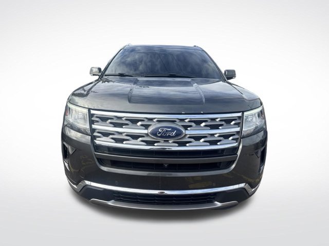 Used 2018 Ford Explorer Limited w/ Equipment Group 301A AWD/4WD image 2