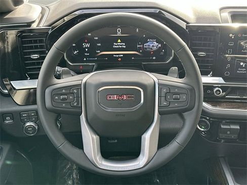 New 2026 GMC Sierra 1500 Elevation image 8