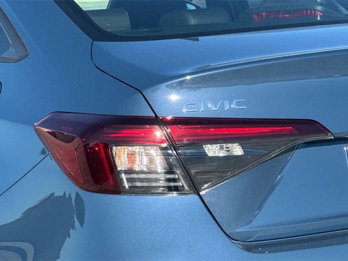 Certified 2025 Honda Civic Sport image 25