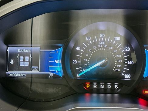 Used 2022 Ford Edge SE w/ Black Appearance Package image 12