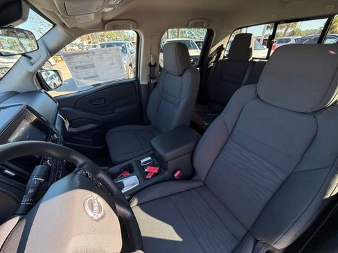 New 2026 Nissan Frontier S image 11