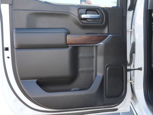 Used 2022 GMC Sierra 1500 SLT w/ SLT Premium Package AWD/4WD image 19