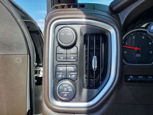 Used 2022 Chevrolet Silverado 3500 LTZ w/ LTZ Texas Edition AWD/4WD image 22