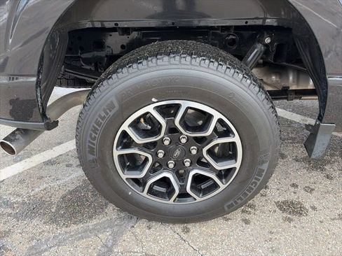 Used 2022 Ford F150 XLT w/ Equipment Group 302A High image 11