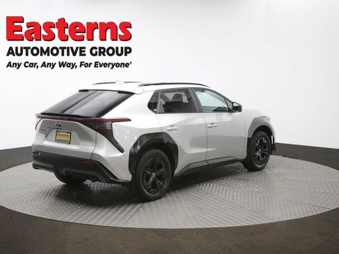 Used 2023 Toyota bZ4X XLE AWD/4WD image 41