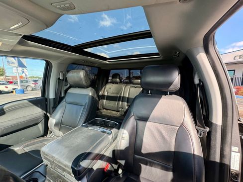 Used 2021 Ford F150 Lariat w/ Equipment Group 502A High AWD/4WD image 19