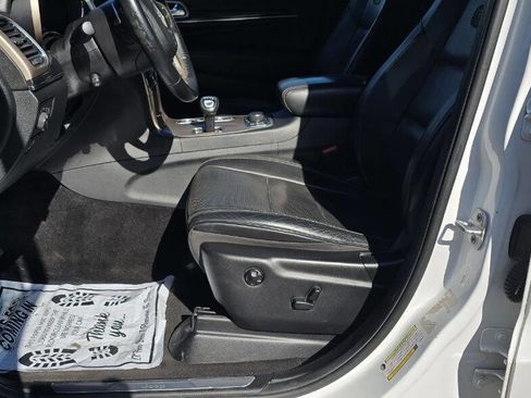 Used 2014 Jeep Grand Cherokee Overland image 13