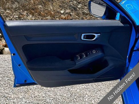 Used 2023 Honda Civic Sport image 17