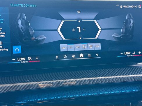 Used 2025 BMW M4 xDrive Competition w/ Executive Package AWD/4WD image 16