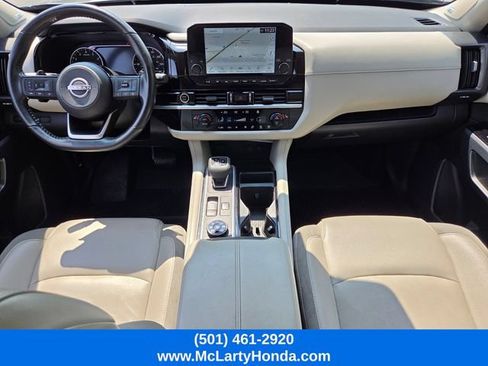 Used 2023 Nissan Pathfinder SL w/ SL Premium Package AWD/4WD image 15