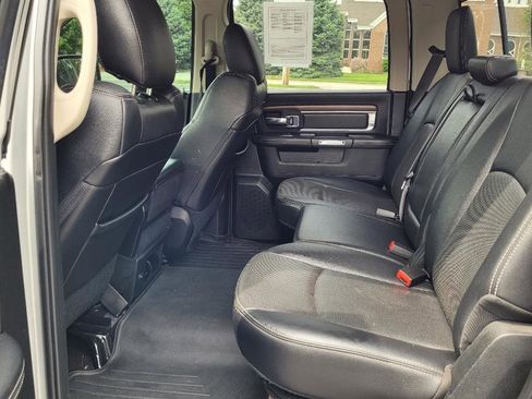 Used 2017 RAM 1500 Laramie AWD/4WD image 16