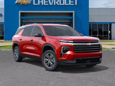 New 2026 Chevrolet Traverse LT w/ Driver Confidence Package FWD image 7