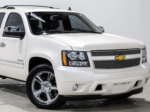 Used 2013 Chevrolet Tahoe LTZ RWD image 13