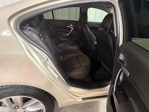 Used 2015 Buick Regal Premium image 9