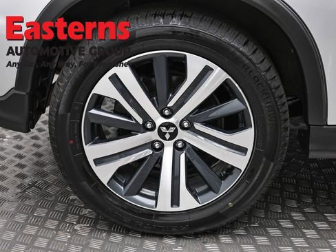 Used 2024 Mitsubishi Outlander Sport AWD image 29