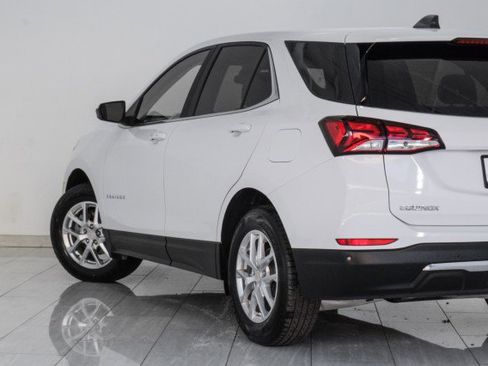 Used 2022 Chevrolet Equinox LT w/ Driver Convenience Package image 47