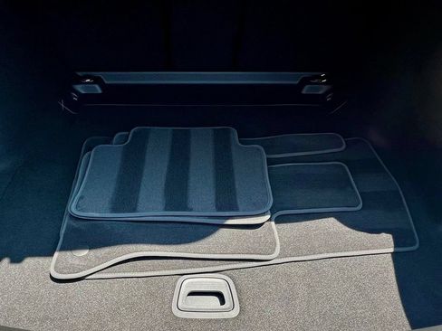 Certified 2026 Mercedes-Benz C 300 4MATIC Sedan image 38