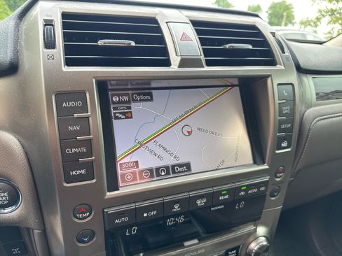 Used 2014 Lexus GX 460 w/ Premium Package AWD/4WD image 41