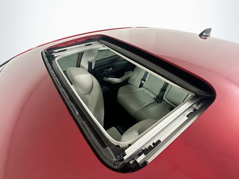 Used 2025 Honda Accord SE image 25