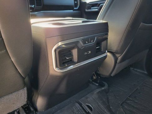 Used 2024 GMC Sierra 1500 SLT w/ SLT Premium Plus Package image 27