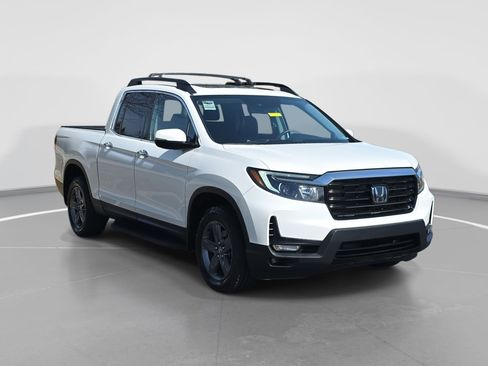 Used 2023 Honda Ridgeline RTL-E image 3