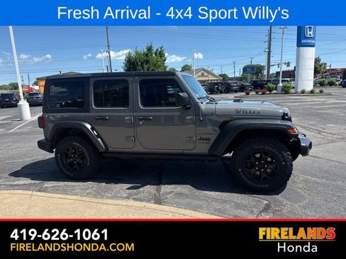 Used 2021 Jeep Wrangler Unlimited Sport AWD/4WD image 4