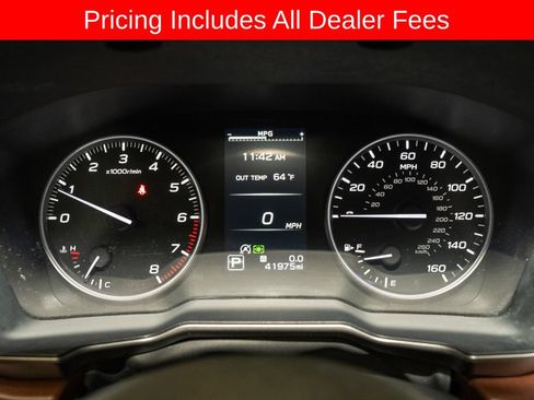 Used 2023 Subaru Outback Touring AWD/4WD image 19