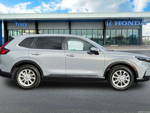 Certified 2023 Honda CR-V EX image 3