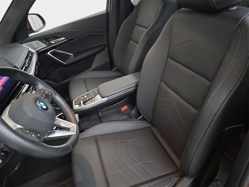 Used 2025 BMW X1 xDrive28i w/ Convenience Package image 18