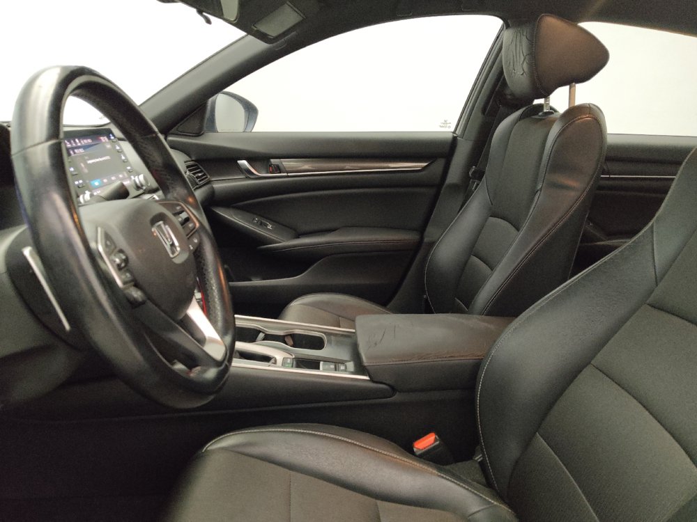 Used 2018 Honda Accord Sport image 17