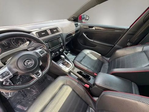 Used 2014 Volkswagen Jetta GLI Edition 30 FWD image 9