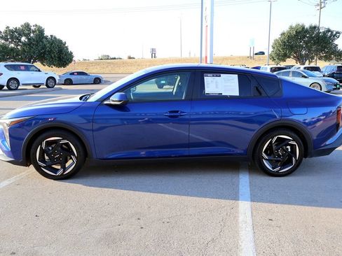Used 2025 Kia K4 EX FWD image 2