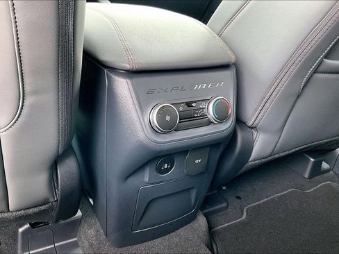 New 2026 Ford Explorer Active image 16