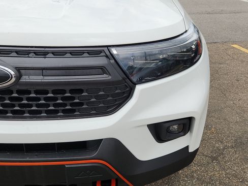 Used 2022 Ford Explorer Timberline AWD/4WD image 9